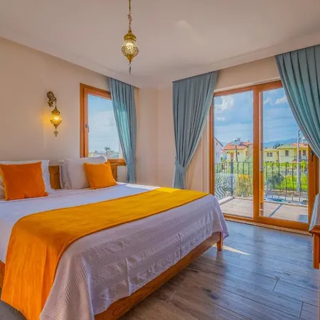 Myra Villa 1 فيلة *