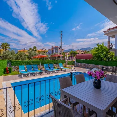 فيلة Myra Villa 1 *
